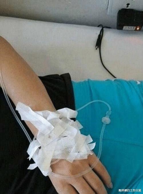 自己扎屁股10针视频,我的勇敢记录