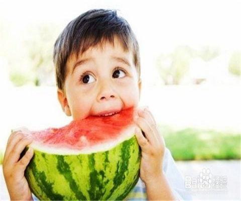 娱乐吃瓜酱老人头像高清