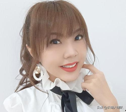 娱乐吃瓜女歌手是谁,她如何成为话题焦点？